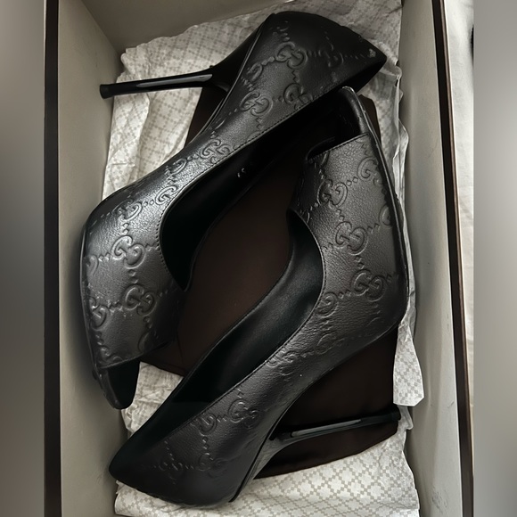Gucci leather peep toe heels - Picture 2 of 6